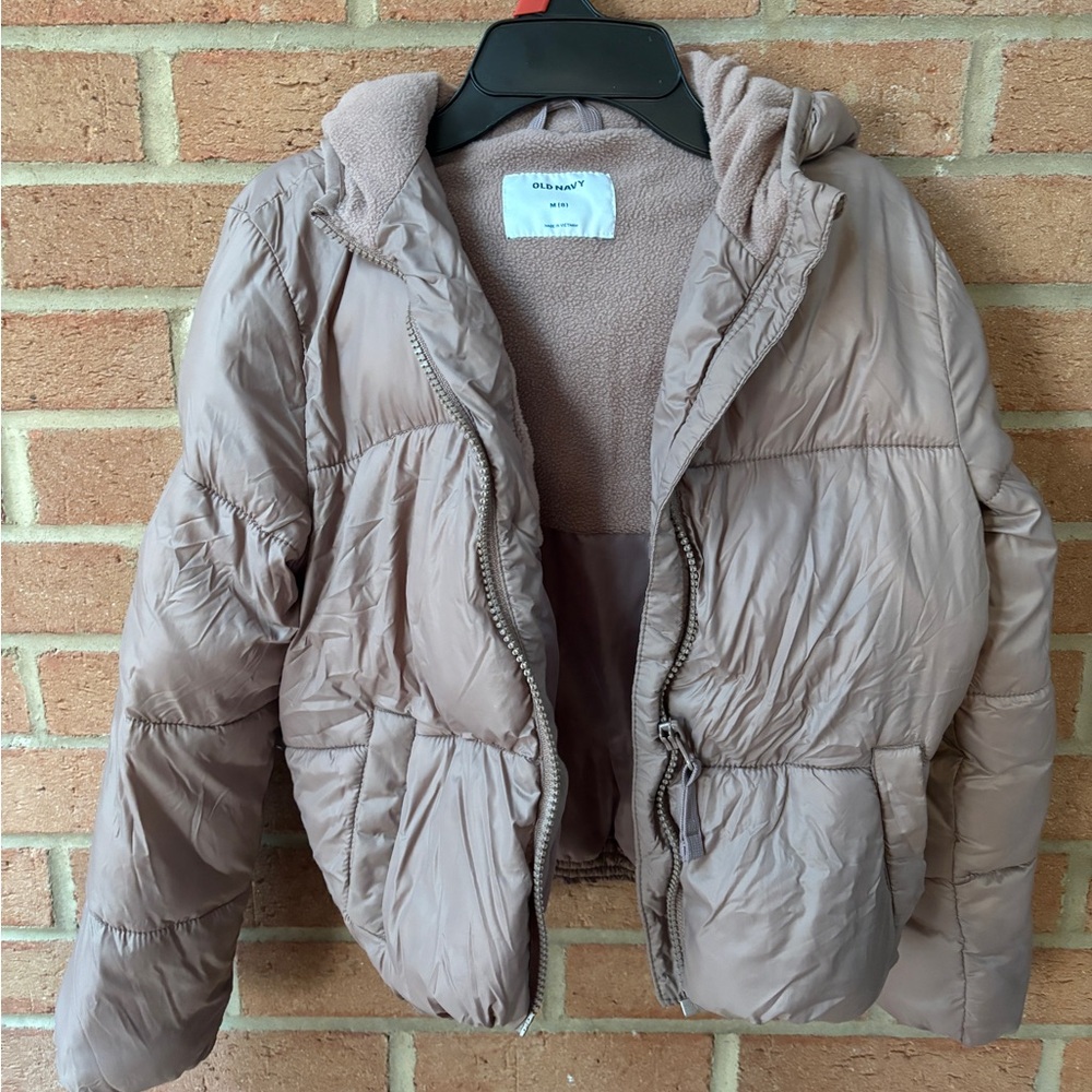 Old Navy Taupe Hooded Girls Puffer Coat. Great Condition Gently Worn Size 8